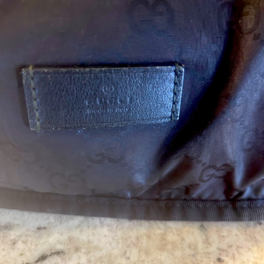 COPY - COPY - Authentic Gucci diaper bag. - Picture 2 of 11